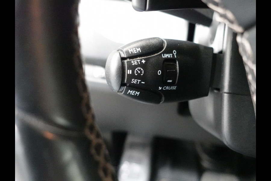 Opel Vivaro 2.0 CDTI L3H1 Dubbele Cabine Edition Automaat Airco Navi Cruise Control Apple Carplay Trekhaak