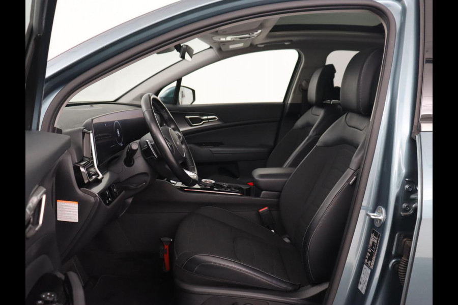 Kia Sportage 1.6 T-GDi Plug-in Hybrid AWD DynamicPlusLine | Panoramadak | Stoel & stuurverwarming | Camera | Adaptive cruise | Achterbankverwarming | Keyless | Carplay | Navigatie