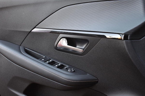 Peugeot 208 Hybrid 100 e-DCS6 Allure Aut. | Carplay | Navi | PDC | Incl. garantie