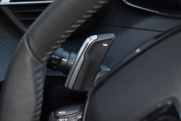 Peugeot 208 Hybrid 100 e-DCS6 Allure Aut. | Carplay | Navi | PDC | Incl. garantie
