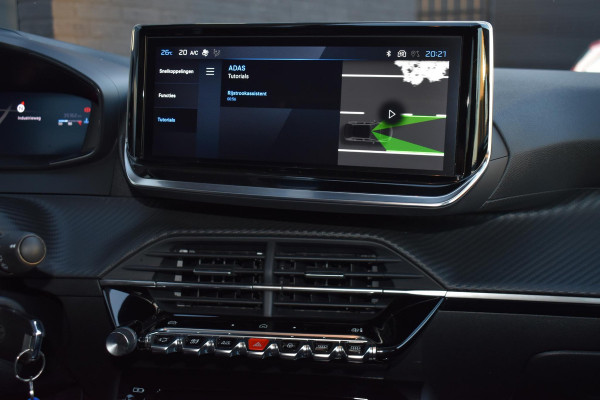 Peugeot 208 Hybrid 100 e-DCS6 Allure Aut. | Carplay | Navi | PDC | Incl. garantie
