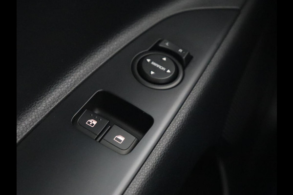 Kia Stonic 1.0 T-GDi DynamicLine | Camera | Carplay | Navigatie | Cruise control | Airco | Bluetooth | LED | Parkeerhulp