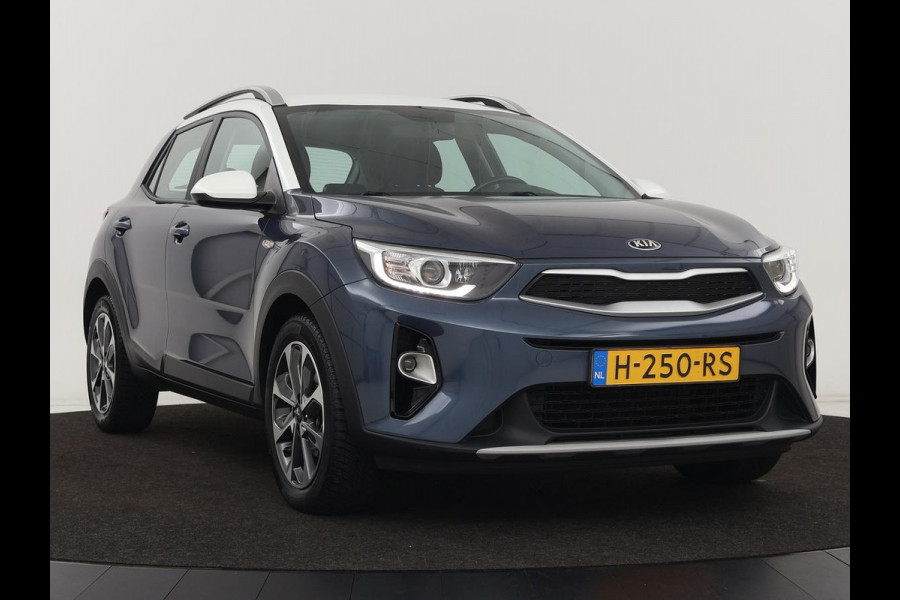 Kia Stonic 1.0 T-GDi DynamicLine | Camera | Carplay | Navigatie | Cruise control | Airco | Bluetooth | LED | Parkeerhulp