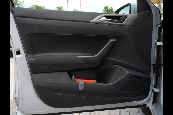 Volkswagen Polo 1.0 TSI Comfortline Business | Keyless | Virtual Cockpit | DAB | Camera