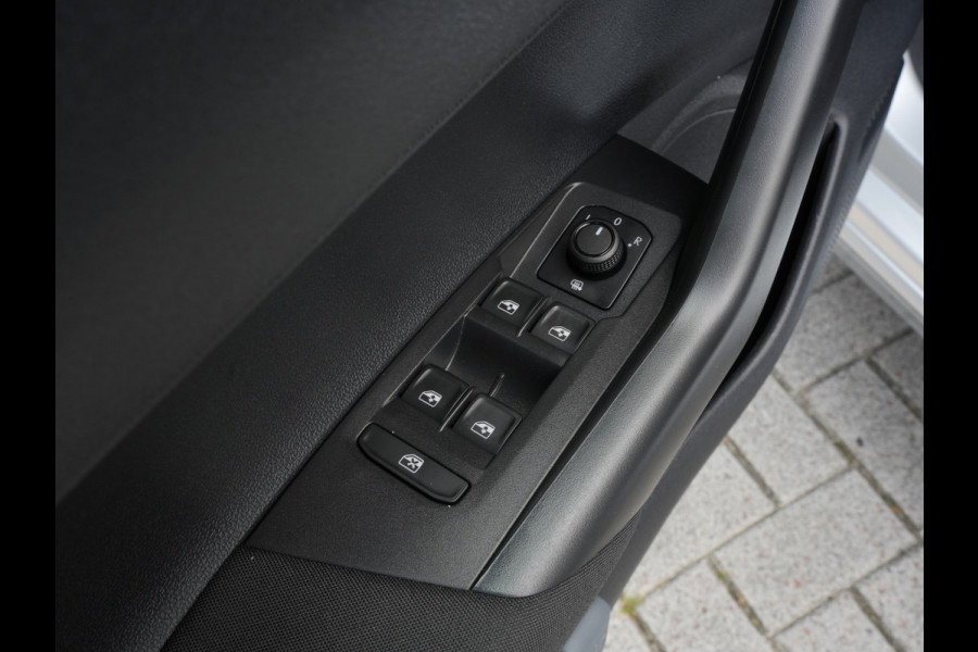 Volkswagen Polo 1.0 TSI Comfortline Business | Keyless | Virtual Cockpit | DAB | Camera