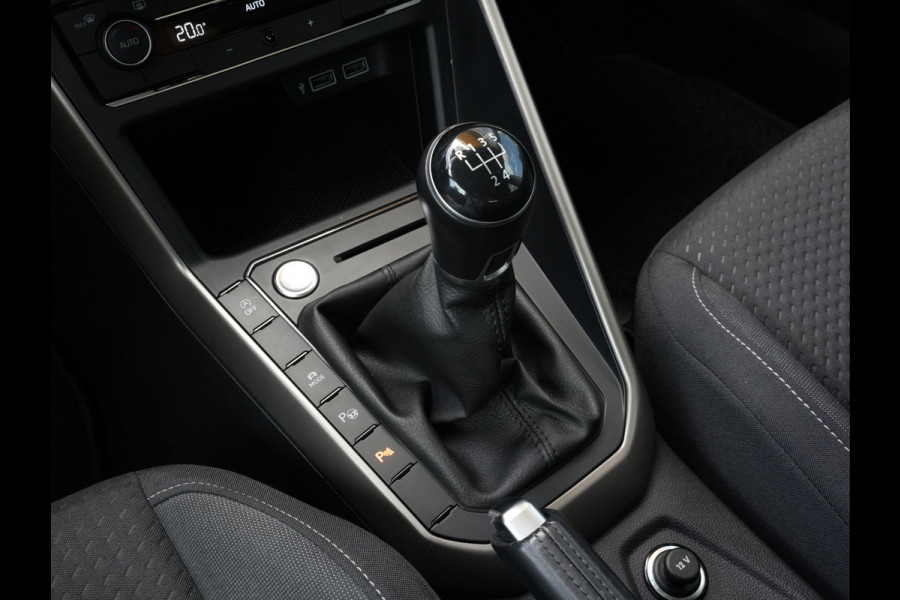 Volkswagen Polo 1.0 TSI Comfortline Business | Keyless | Virtual Cockpit | DAB | Camera