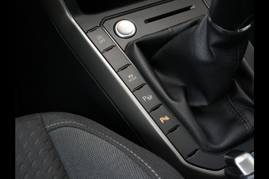 Volkswagen Polo 1.0 TSI Comfortline Business | Keyless | Virtual Cockpit | DAB | Camera