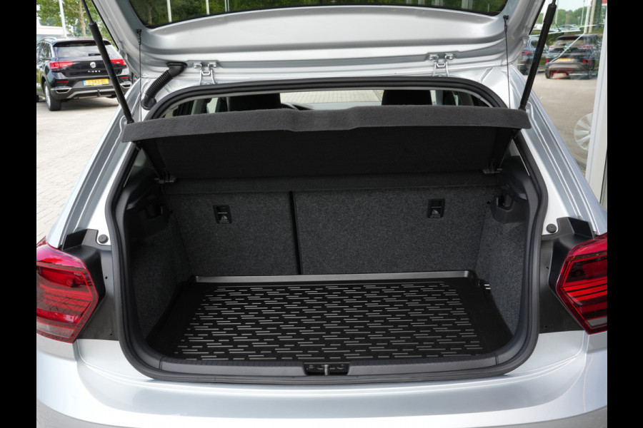 Volkswagen Polo 1.0 TSI Comfortline Business | Keyless | Virtual Cockpit | DAB | Camera