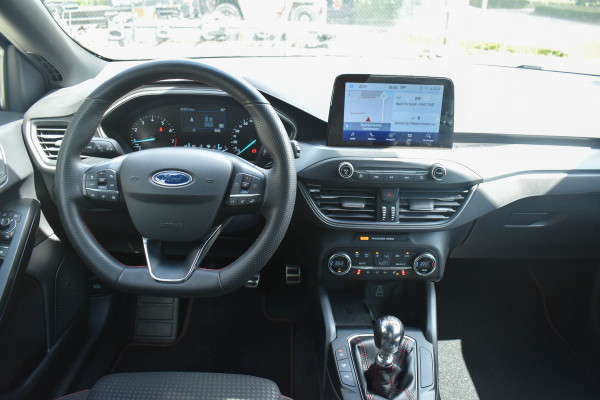 Ford FOCUS Wagon 1.0 EcoBoost 155PK | ST Line | Winter Pak | ACC | NAVI | CAMERA