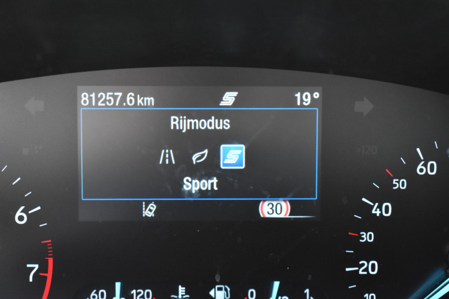 Ford FOCUS Wagon 1.0 EcoBoost 155PK | ST Line | Winter Pak | ACC | NAVI | CAMERA