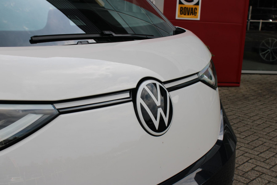 Volkswagen ID. Buzz CARGO 79 kWh | TREKHAAK ELEKTRISCH WEGKLAPBAAR | LAADRUIMTE PAKKET | STOEL/VOORRUIT VERWARMING | ELEKTRISCH BEDIENBARE SCHUIFDEUR | NAVIGATIE DISCOVER PRO | DRAADLOZE APPLE CARPLAY/ANDROID AUTO | CLIMATE CONTROL | ACHTERUITRIJ CAMERA | DODEHOEK DETECTIE | ADAPTIVE CRUISE CONTROL | NIEUWE BUS! | KEYLESS ENTRY/START | SFEER VERLICHTING | 3-ZITS |