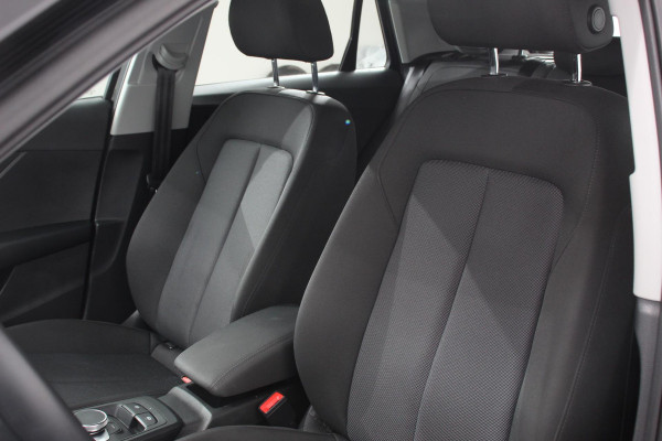 Audi Q2 35 TFSI 150pk S-Tronic Prestige | Navigatie | Apple Carplay/Android Auto | Camera | Parkeersensoren | Adaptive Cruise Control | Stoelverwarming | Climate Control