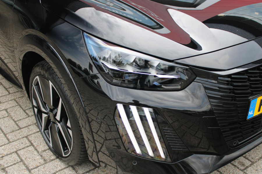 Peugeot 208 Hybrid 145PK e-DCS6 GT | NAVIGATIE | DRAADLOZE APPLE CARPLAY/ANDROID AUTO | CAMERA VOOR + ACHTER | FULL LED KOPLAMPEN | LICHTMETALEN VELGEN 17" | DODEHOEK DETECTIE | DRAADLOZE TELEFOONLADER | KEYLESS ENTRY/START | DAB+ RADIO | ADAPTIVE CRUISE CONTROL |