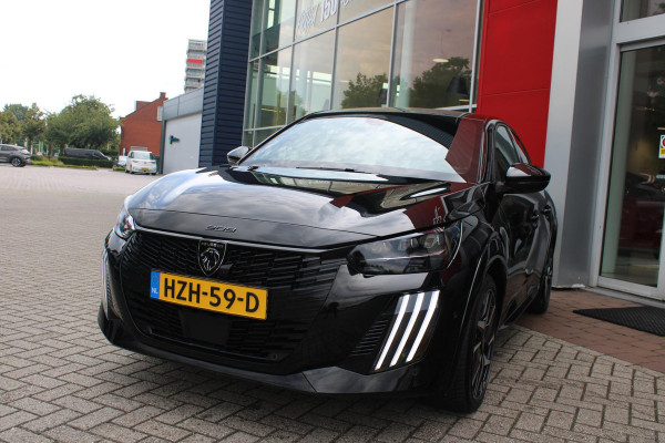 Peugeot 208 Hybrid 145PK e-DCS6 GT | NAVIGATIE | DRAADLOZE APPLE CARPLAY/ANDROID AUTO | CAMERA VOOR + ACHTER | FULL LED KOPLAMPEN | LICHTMETALEN VELGEN 17" | DODEHOEK DETECTIE | DRAADLOZE TELEFOONLADER | KEYLESS ENTRY/START | DAB+ RADIO | ADAPTIVE CRUISE CONTROL |
