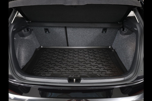 Volkswagen Polo 1.0 TSI Comfortline Business 95pk 5bak| Navi| LM-velgen| Clima| Parksensors