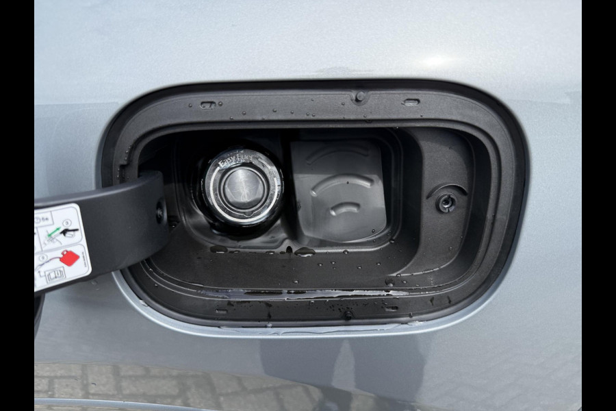 Ford Kuga 2.5 PHEV ST-Line X SCI | 243pk | Driver Assistance pack | Matrix LED | Black Package | Wegklapbare Trekhaak | Panoramadak | Winterpack | 2.100kg Trekgewicht