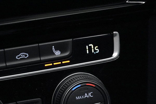 Volkswagen Golf 7.5 - 1.5 TSI ACT 2x R Line 150 PK | Pano-dak | Virtual | CarPlay | Cruise | Stoelverwarming | Camera | LED | PDC |