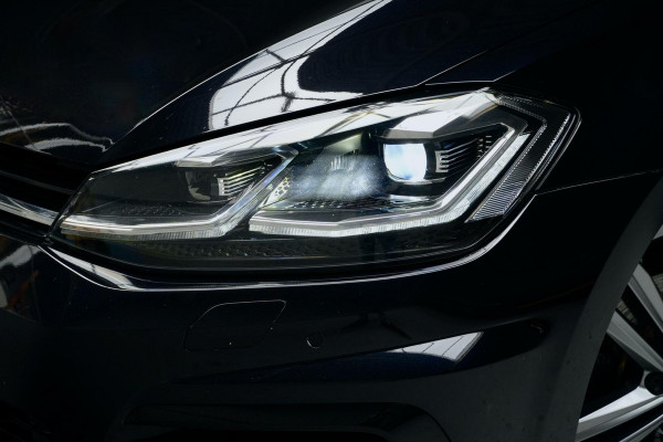 Volkswagen Golf 7.5 - 1.5 TSI ACT 2x R Line 150 PK | Pano-dak | Virtual | CarPlay | Cruise | Stoelverwarming | Camera | LED | PDC |