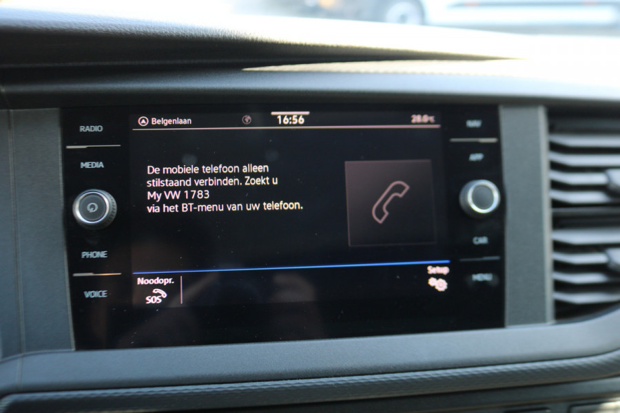 Volkswagen Transporter 2.0 TDI L2 H1 Airco Navigatie Trekhaak