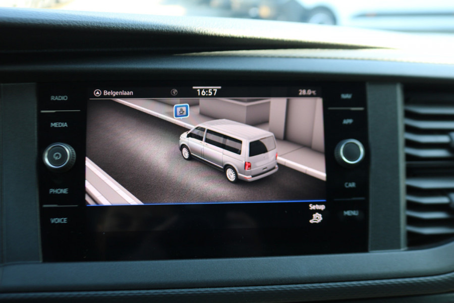 Volkswagen Transporter 2.0 TDI L2 H1 Airco Navigatie Trekhaak