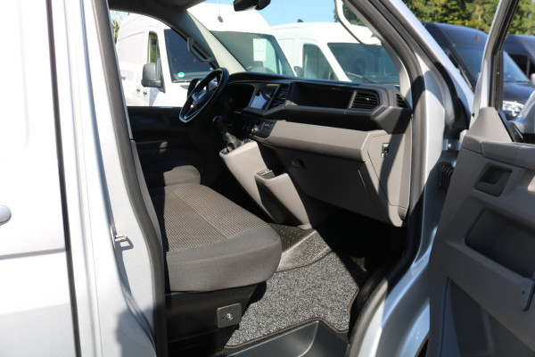 Volkswagen Transporter 2.0 TDI L2 H1 Airco Navigatie Trekhaak