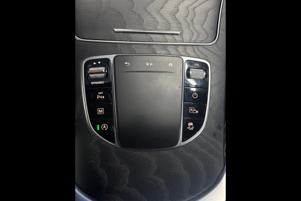 Mercedes-Benz GLC 200 Business Solution AMG