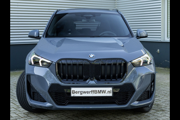 BMW X1 xDrive30e M-Sport Pro - M-Zetels - Full-Option - NP76.000
