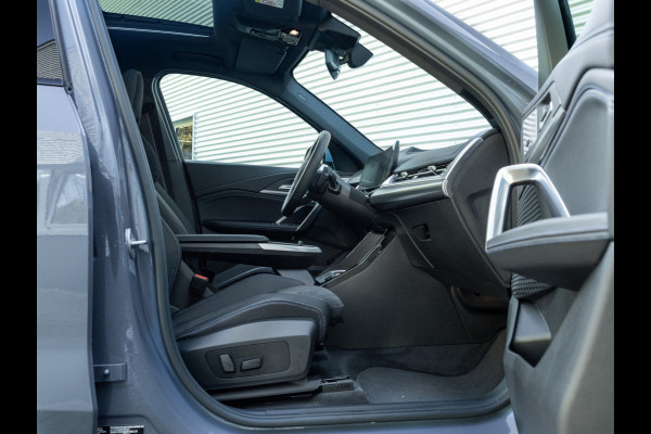 BMW X1 xDrive30e M-Sport Pro - M-Zetels - Full-Option - NP76.000