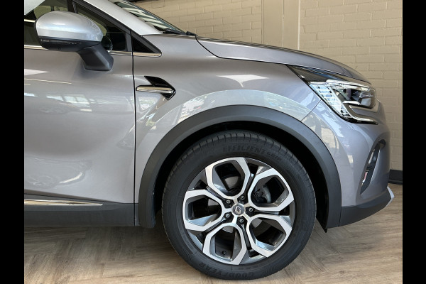Renault Captur 1.3 TCe 155 Intens | Groot Navi | ACC | Blindspot | Camera | 18" | Stoel & Stuur verwarming |