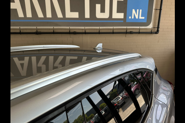 Renault Captur 1.3 TCe 155 Intens | Groot Navi | ACC | Blindspot | Camera | 18" | Stoel & Stuur verwarming |