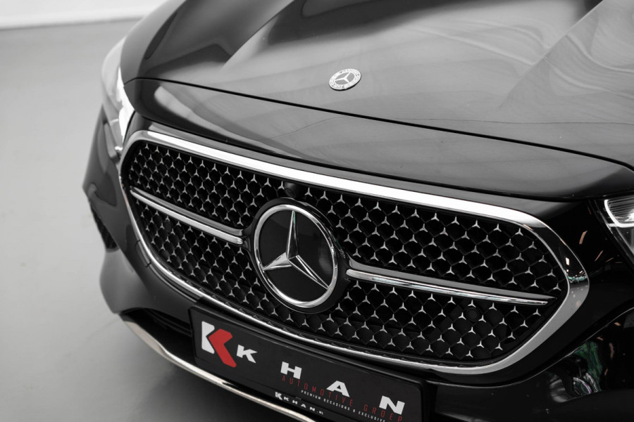 Mercedes-Benz E-Klasse E200 Luxury Line |Pano|Ambient|Camera|Dodehoek|
