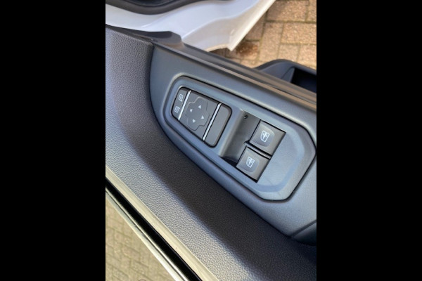 Renault Trafic 2.0 Blue dCi 130PK T30 L2H1 Advance NAVI / CAMERA