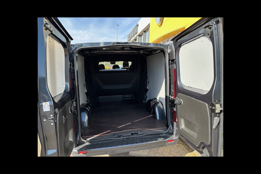 Renault Trafic 170PK L2H1 Extra DC DUBBEL CABINE / GEEN BPM!!/ NAVI / CAMERA