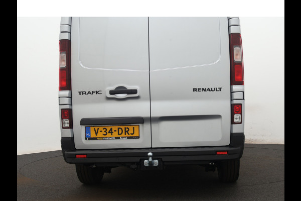 Renault Trafic 2.0 dCi 130PK T30 L2H1 Work Edition / BLACK EDITION / NAVI / PACK PARKING / CAMERA