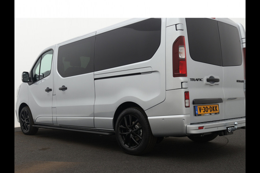 Renault Trafic 170PK L2H1 / 2 SCHUIFDEUREN / Luxe / DC DUBBEL CABINE BLACK EDITION / FULL OPTION / NAVIGATIE / CAMERA / PARKEERSENSOREN /KEYLESS