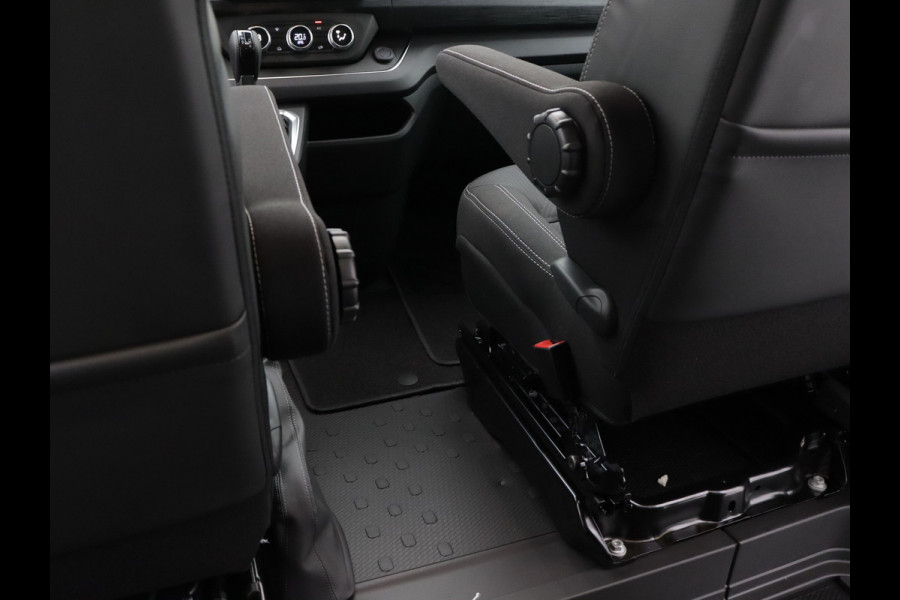 Renault Trafic 170PK L2H1 / 2 SCHUIFDEUREN / Luxe / DC DUBBEL CABINE BLACK EDITION / FULL OPTION / NAVIGATIE / CAMERA / PARKEERSENSOREN /KEYLESS