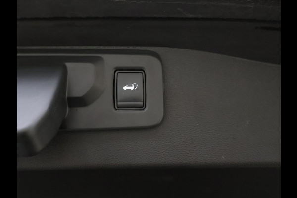 Renault Austral E-Tech full hybrid 200PK iconic esprit Alpine / PANORAMADAK / 360 CAMERA / HARMAN KARDON / HEAD-UP / Carselexy