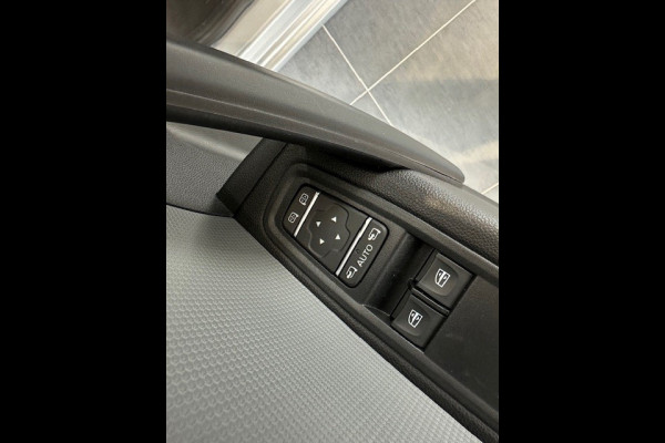 Renault Kangoo 1.5 Blue dCi 95PK Luxe L1 / NAVI
