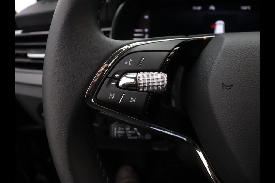 Škoda Kamiq TSI 110PK Ambition / CARPLAY / CLIMAT CONTROL / PARK. SENSOREN / CARSELEXY