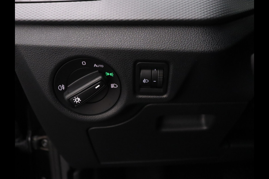 Škoda Kamiq TSI 110PK Ambition / CARPLAY / CLIMAT CONTROL / PARK. SENSOREN / CARSELEXY