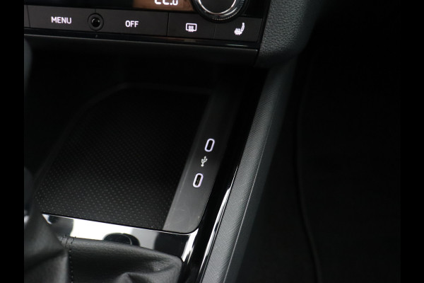 Škoda Kamiq TSI 110PK Ambition / CARPLAY / CLIMAT CONTROL / PARK. SENSOREN / CARSELEXY