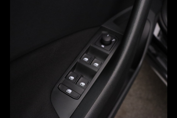 Škoda Kamiq TSI 110PK Ambition / CARPLAY / CLIMAT CONTROL / PARK. SENSOREN / CARSELEXY