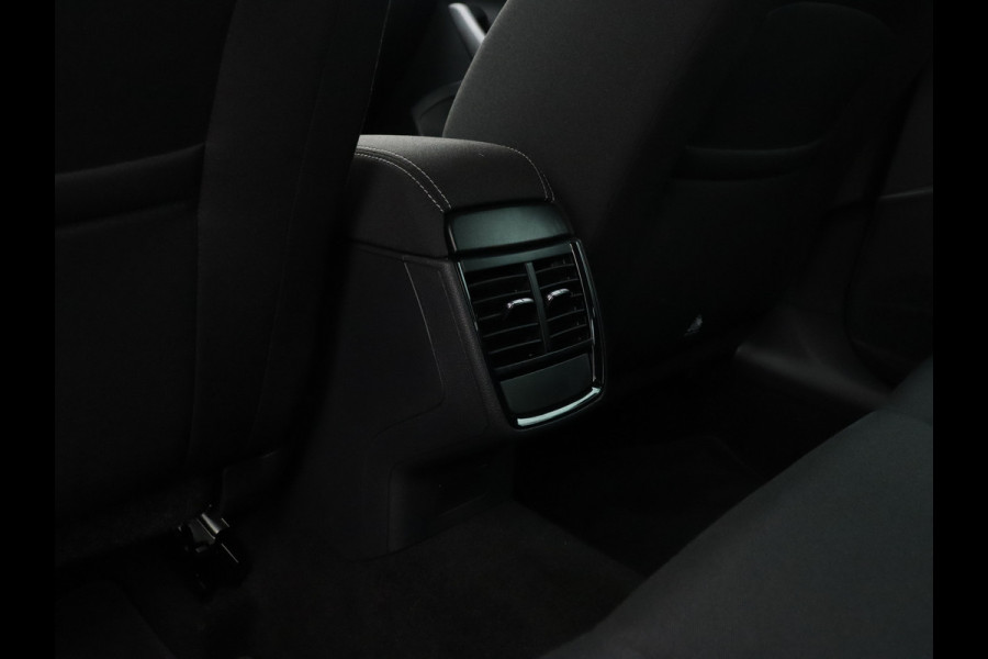 Škoda Kamiq TSI 110PK Ambition / CARPLAY / CLIMAT CONTROL / PARK. SENSOREN / CARSELEXY