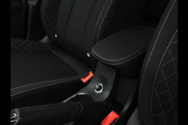 Škoda Kamiq TSI 110PK Ambition / CARPLAY / CLIMAT CONTROL / PARK. SENSOREN / CARSELEXY