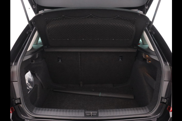 Škoda Kamiq TSI 110PK Ambition / CARPLAY / CLIMAT CONTROL / PARK. SENSOREN / CARSELEXY
