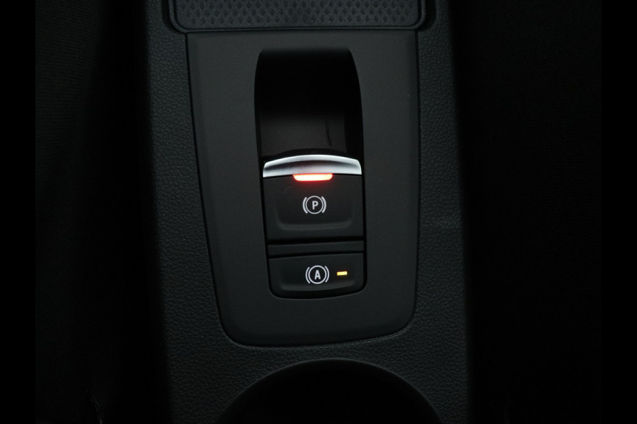 Renault ZOE R135 Iconic 52 kWh 395km WLTP 5 JAAR Garantie / CAMERA