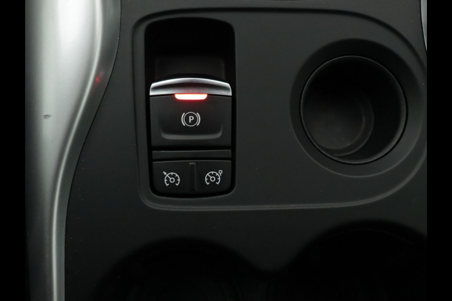 Renault Kadjar 1.3 TCe 140PK Intens / CAMERA / 19"/ NAVI / PARK. SENSOREN