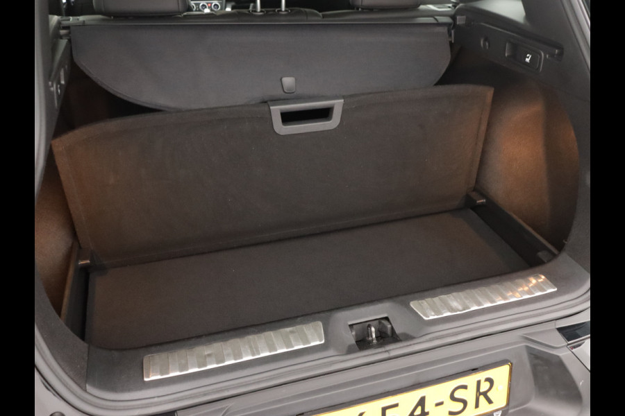 Renault Kadjar 1.3 TCe 140PK Intens / CAMERA / 19"/ NAVI / PARK. SENSOREN