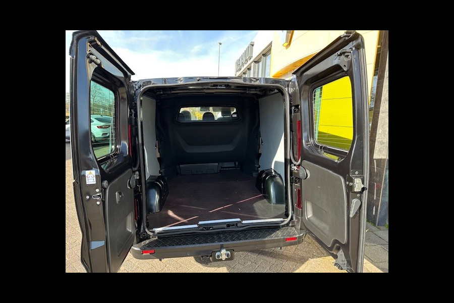 Renault Trafic 170PK L2H1 Extra DC DUBBEL CABINE / GEEN BPM!!/ BLACK EDITION ANNIVERSARY/ NAVI / CAMERA