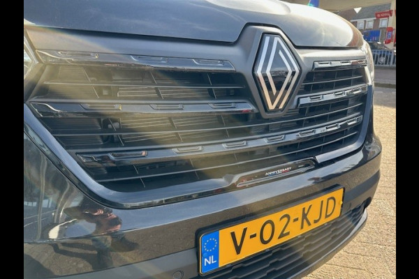Renault Trafic 170PK L2H1 Extra DC DUBBEL CABINE / GEEN BPM!!/ BLACK EDITION ANNIVERSARY/ NAVI / CAMERA